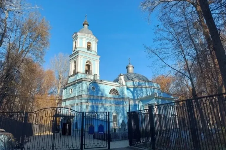 Всехсвятская церковь в Перми получила новые росписи