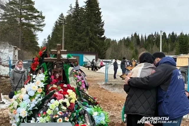 Суд дал шесть лет школьнику за убийство учительницы в Добрянке