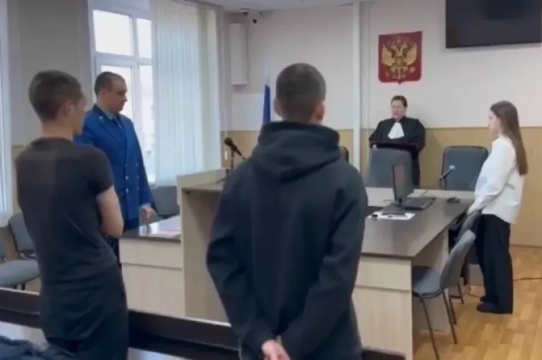 Двух 22-летних пермяков отправили в колонию за разбой